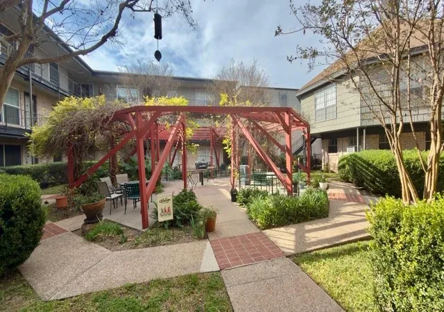 7th image of 2425 Ashdale Dr #41, Austin, TX 78757 | MLS# 2620486