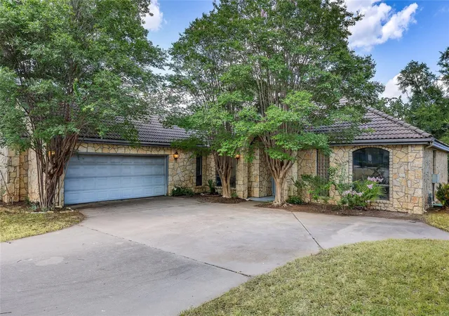 1st image of 103 Birdie, Horseshoe Bay, TX 78657 | MLS# 8106349