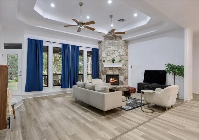 4th image of 103 Birdie, Horseshoe Bay, TX 78657 | MLS# 8106349