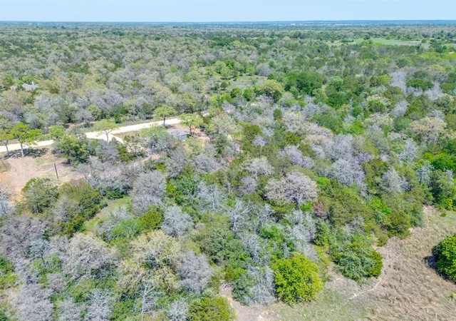 5th image of 119 Milam Ln #B, Bastrop, TX 78602 | MLS# 8517644