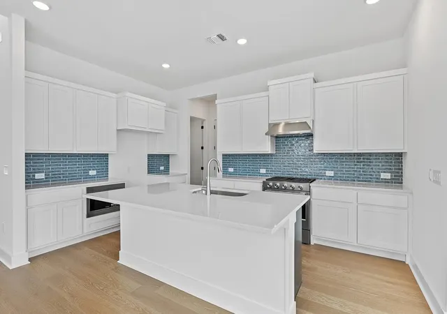 5th image of 112 Pennybacker Ln, Austin, TX 78738 | MLS# 2863340