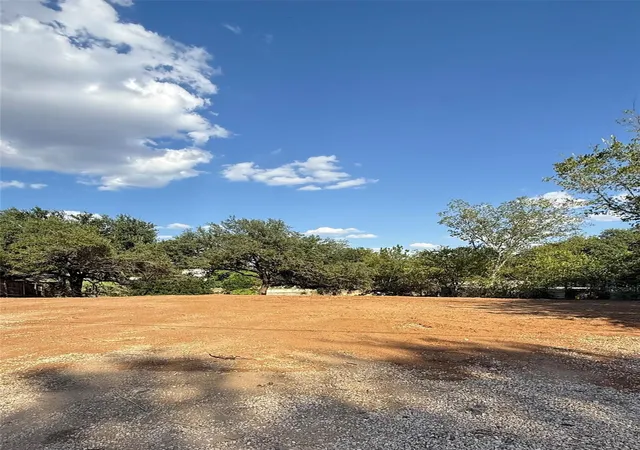 5th image of 525 & 527 County Road 136A Rd, Kingsland, TX 78639 | MLS# 5781593