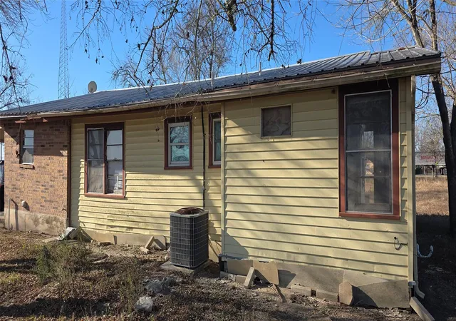 Homes for sale in Fentress, TX | 9270 San Marcos Hwy, Fentress, TX 78622 | MLS# 6193861