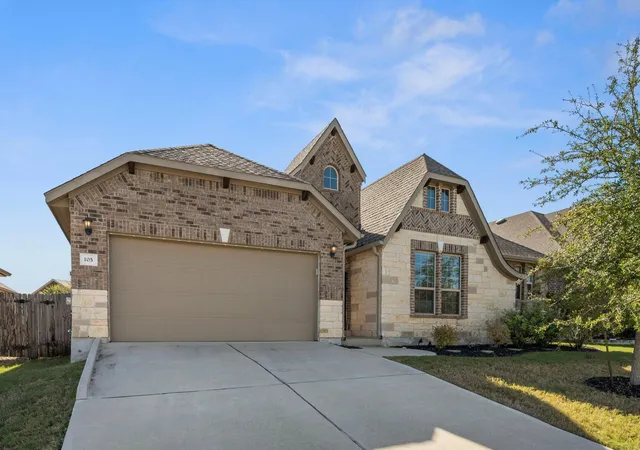 2nd image of 105 W Highfield St, Hutto, TX 78634 | MLS# 7615151