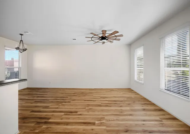 4th image of 408 Azurite Dr, Jarrell, TX 76537 | MLS# 6685817