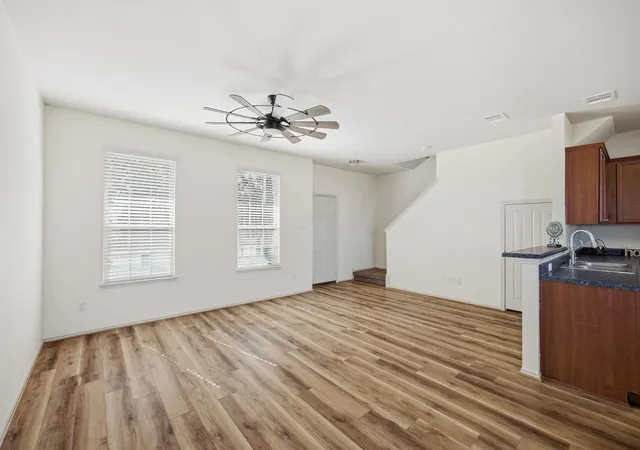 5th image of 408 Azurite Dr, Jarrell, TX 76537 | MLS# 6685817