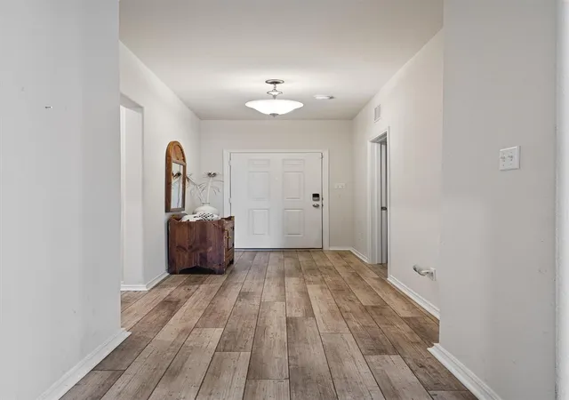 Photo 3 of Sale Pending at 160 Gunther Way, Taylor, TX 76574 | MLS# 8983363 | Listing updated on 2026-09-19