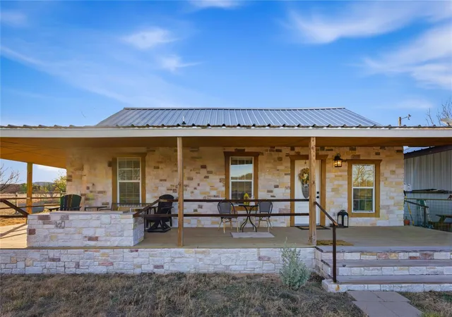 Photo 3 of House for sale at 126 Buffalo Rd, Valley Spring, TX 76885 | MLS# 3580284 | Listing updated on 2026-03-16