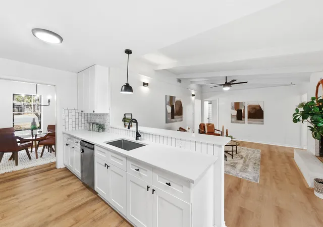 1st image of 5604 Chadwyck Dr, Austin, TX 78723 | MLS# 4658640