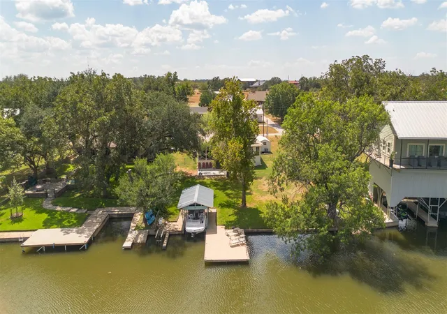 33rd image of 710 Sandy Harbor Dr, Horseshoe Bay, TX 78657 | MLS# 8776535