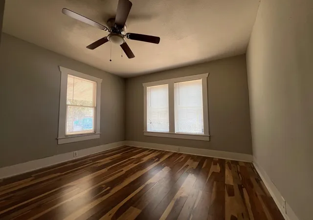 8th image of 916 W Live Oak St W, Austin, TX 78704 | MLS# 3305802