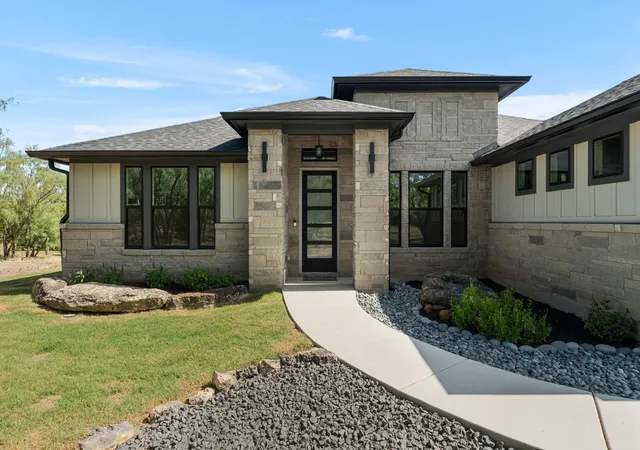 2nd image of 103 Westcreek Dr, Bertram, TX 78605 | MLS# 4397287