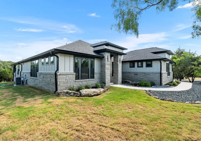 3rd image of 103 Westcreek Dr, Bertram, TX 78605 | MLS# 4397287