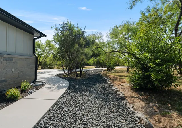 4th image of 103 Westcreek Dr, Bertram, TX 78605 | MLS# 4397287