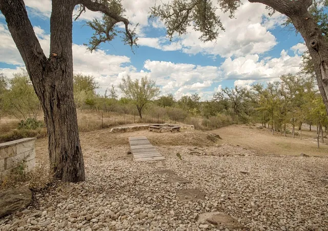 32nd image of 348 Chimney Cove Dr, Marble Falls, TX 78654 | MLS# 1808124
