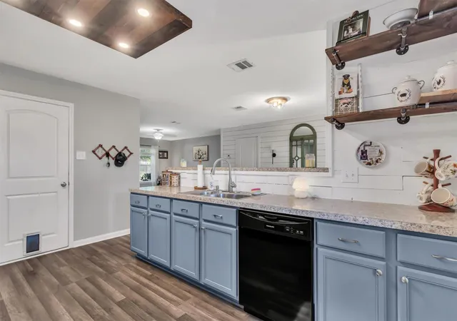 Photo 3 of Single family home for sale at 100 Wincliff Cv #13D, Jarrell, TX 76537 | MLS# 8073286 | Listing updated on 2026-10-06
