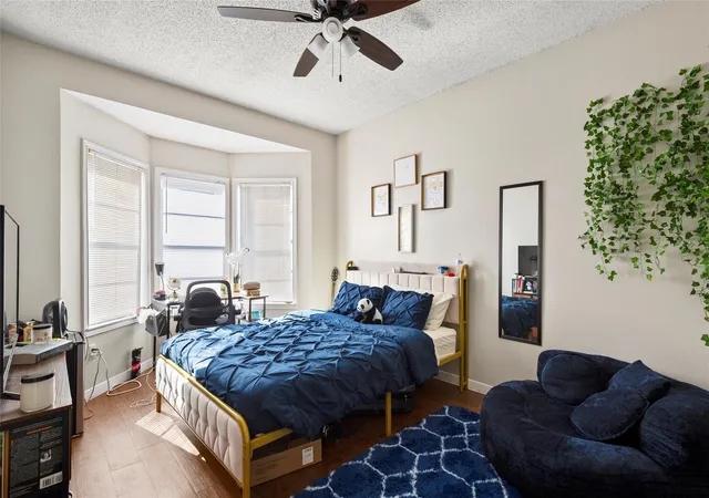 2nd image of 915 W 23rd St #208, Austin, TX 78705 | MLS# 5967539