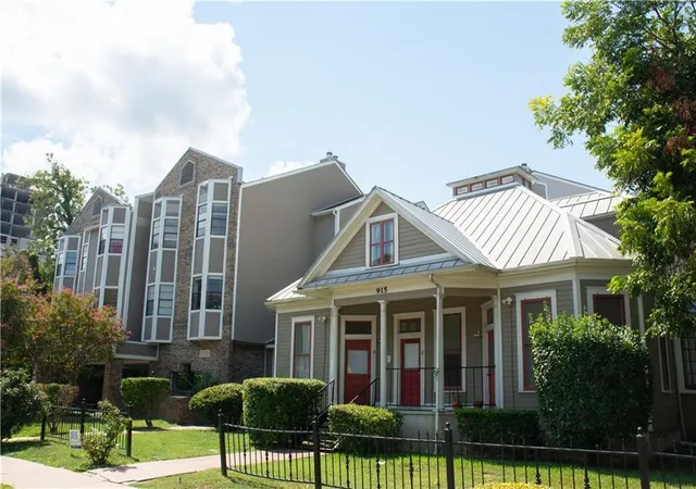 1st image of 915 W 23rd St #208, Austin, TX 78705 | MLS# 5967539