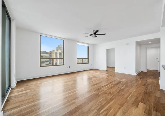 4th image of 300 Bowie St #2701, Austin, TX 78703 | MLS# 7674881