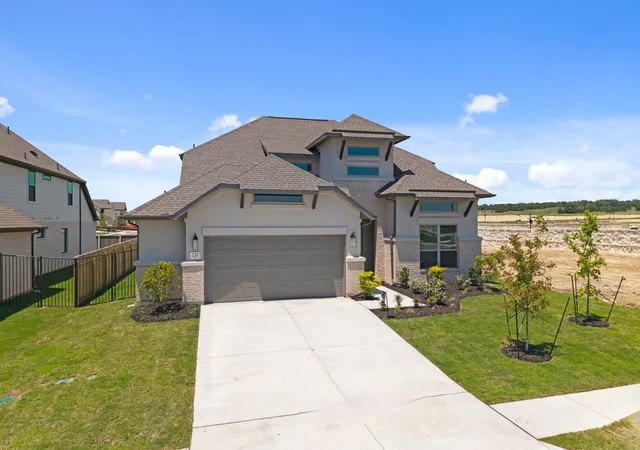 Photo 2 of Single family home for sale at 237 Pacific Grv Cir, Liberty Hill, TX 78642 | MLS# 8128797 | Listing updated on 2026-10-27