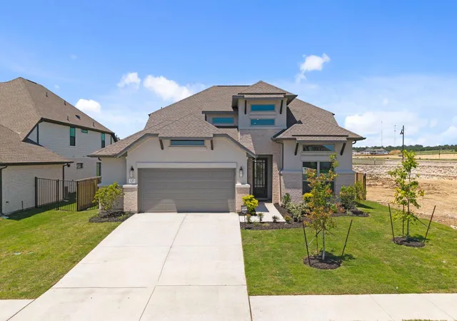 Photo 3 of Single family home for sale at 237 Pacific Grv Cir, Liberty Hill, TX 78642 | MLS# 8128797 | Listing updated on 2026-10-27