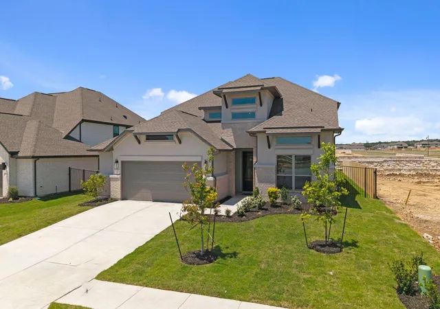 Photo 3 of Single family home for sale at 237 Pacific Grv Cir, Liberty Hill, TX 78642 | MLS# 8128797 | Listing updated on 2026-10-27