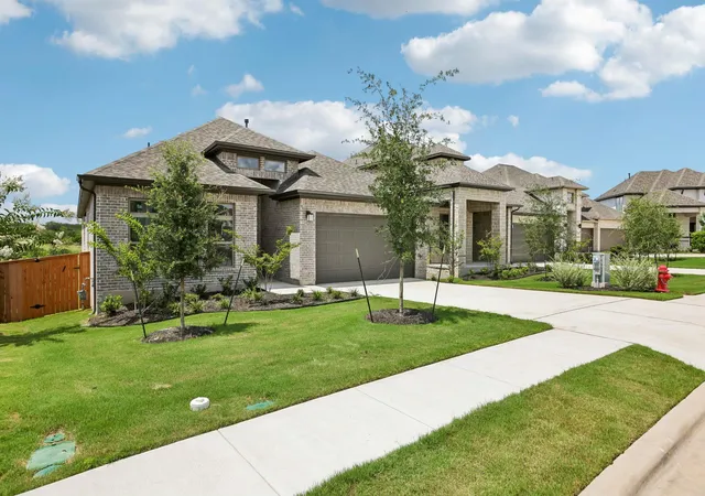 Photo 3 of Sale Pending at 222 Prickly Poppy Loop, Kyle, TX 78640 | MLS# 5421579 | Listing updated on 2026-08-23