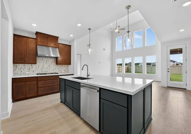 3rd image of 201 Las Posas Dr, Liberty Hill, TX 78642 | MLS# 4173025