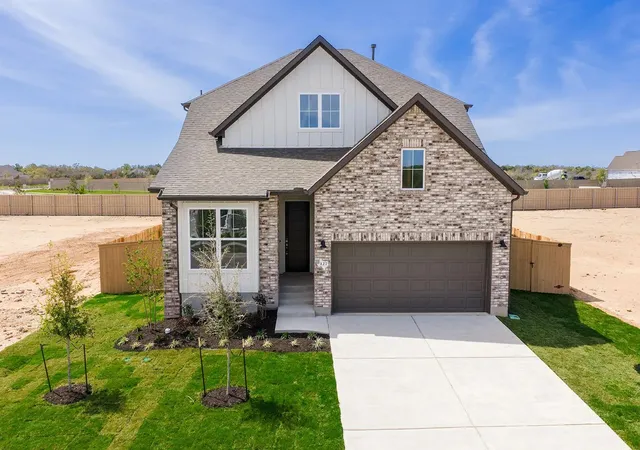 Single family home for sale at 127 Silverbell Ln, Bastrop, TX 78602 | MLS# 5819400