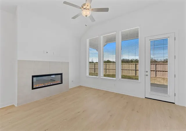 Photo 3 of Single family home for sale at 229 Kingswood Dr, Bastrop, TX 78602 | MLS# 9338865 | Listing updated on 2026-09-16