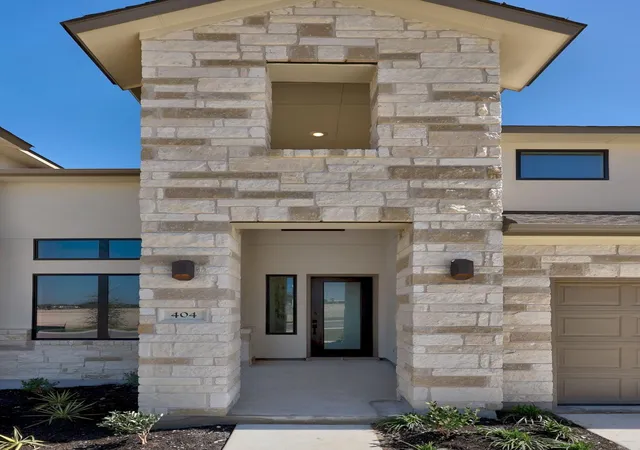 2nd image of 404 Sheepdog Dr, Liberty Hill, TX 78642 | MLS# 5474601