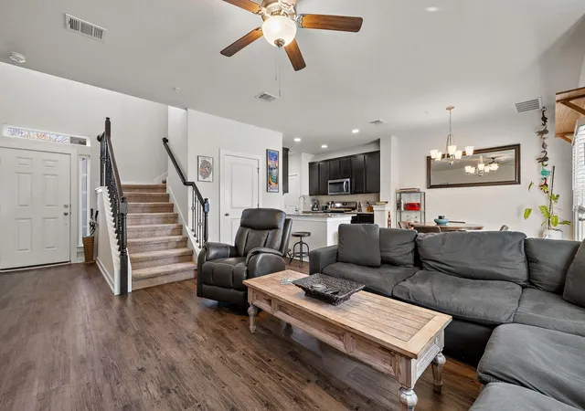 Photo 4 of Condo for sale at 1101 E Parmer Ln #318, Austin, TX 78753 | MLS# 9196729 | Listing updated on 2026-08-29