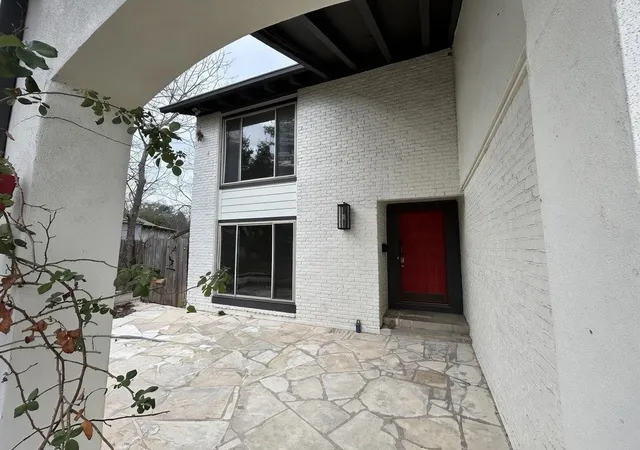 2nd image of 9010 Quail Creek Dr, Austin, TX 78758 | MLS# 7943247