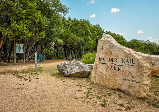40th image of 6203 Olympic Overlook Dr, Austin, TX 78746 | MLS# 8274370