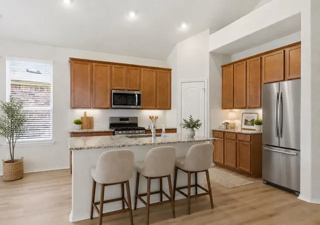 Photo 4 of Single family home for sale at 106 Barley Frk Ln, Hutto, TX 78634 | MLS# 9023876 | Listing updated on 2026-08-30