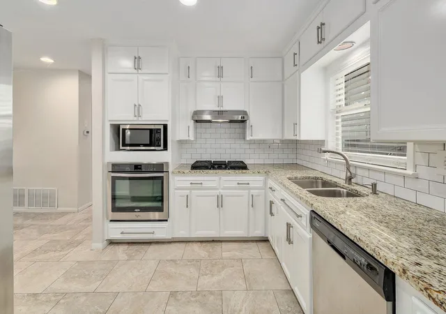 3rd image of 4804 Westfield Dr, Austin, TX 78731 | MLS# 2240063