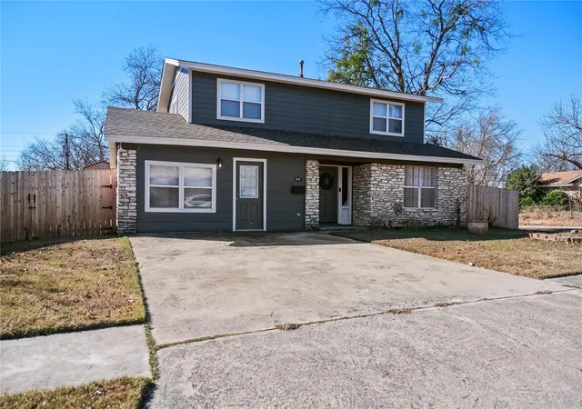 Photo 1 of Single family home for sale at 3300 Lake Inks Ave, Killeen, TX 76543 | MLS# 1567359 | Listing updated on 2026-08-21