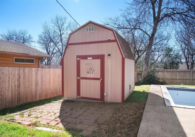 Photo 32 of Single family home for sale at 3300 Lake Inks Ave, Killeen, TX 76543 | MLS# 1567359 | Listing updated on 2026-08-21