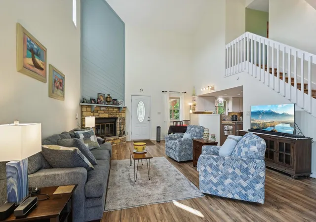 Photo 3 of Single family home for sale at 775 Ramblewood Dr, Canyon Lake, TX 78133 | MLS# 4861678 | Listing updated on 2026-05-08