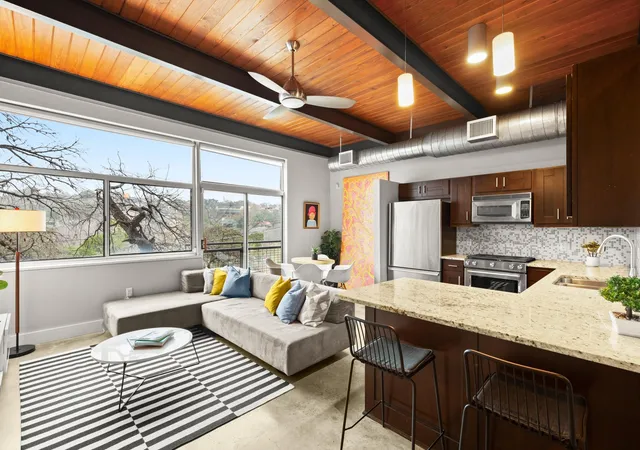 2nd image of 2205 N Lamar Blvd #114, Austin, TX 78705 | MLS# 9146347