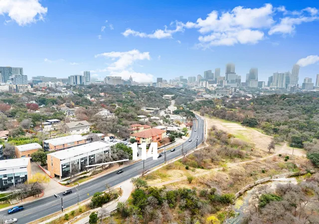 23rd image of 2205 N Lamar Blvd #114, Austin, TX 78705 | MLS# 9146347