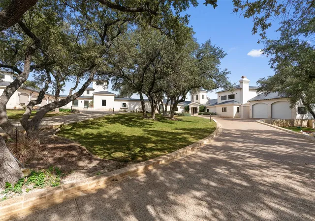 Photo 3 of Mansion for sale at 26100 Countryside Dr, Spicewood, TX 78669 | MLS# 8697049 | Listing updated on 2026-08-18