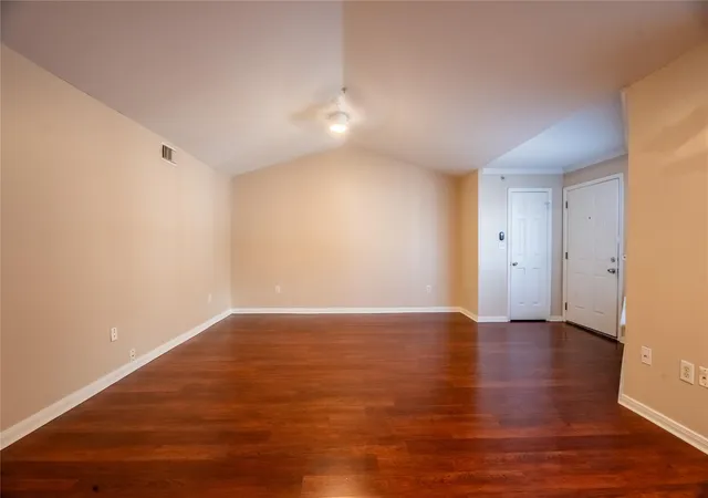 1st image of 501 W 26Th St #323, Austin, TX 78705 | MLS# 4692409