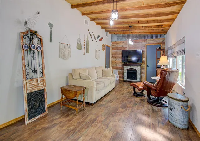4th image of 3205 Menchaca Rd, Austin, TX 78704 | MLS# 1725706