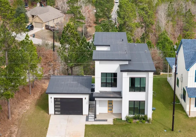 Photo 4 of Single family home for sale at 103 Onini Ct, Bastrop, TX 78602 | MLS# 7672174 | Listing updated on 2026-05-28