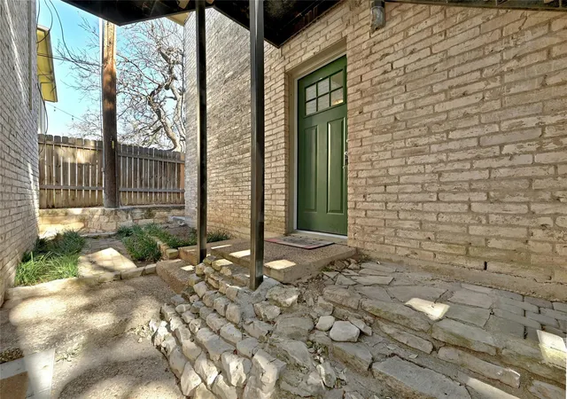2nd image of 1304 Smt St, Austin, TX 78741