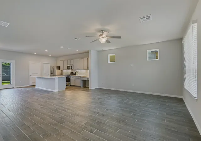 Listing Photo 4 - Condo for sale in building located at 8717 Whitter Dr, Austin, TX 78747 - Unit #B