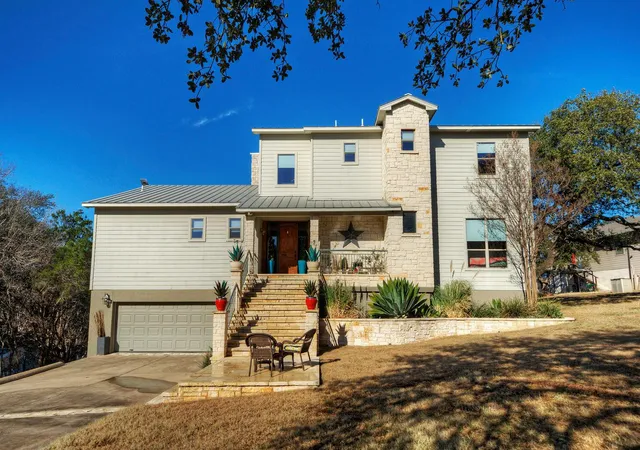Photo 2 of Single family home for sale at 4834 Travis Oaks Dr, Marble Falls, TX 78654 | MLS# 7761025 | Listing updated on 2026-07-25