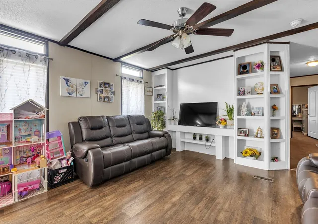 Photo 4 of Manufactured home for sale at 815 Rustler Pass, Kyle, TX 78640 | MLS# 1432155 | Listing updated on 2026-08-05
