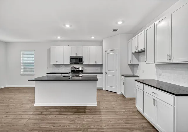 2nd image of 14124 Edna Maxine Walk, Del Valle, TX 78617 | MLS# 9709302